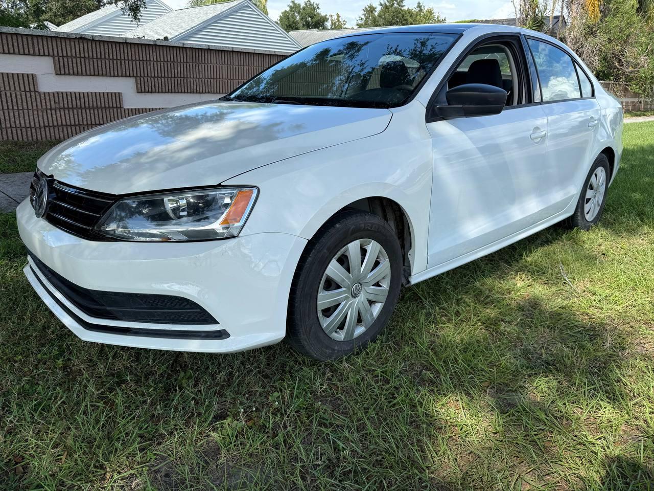 2015 VOLKSWAGEN JETTA
