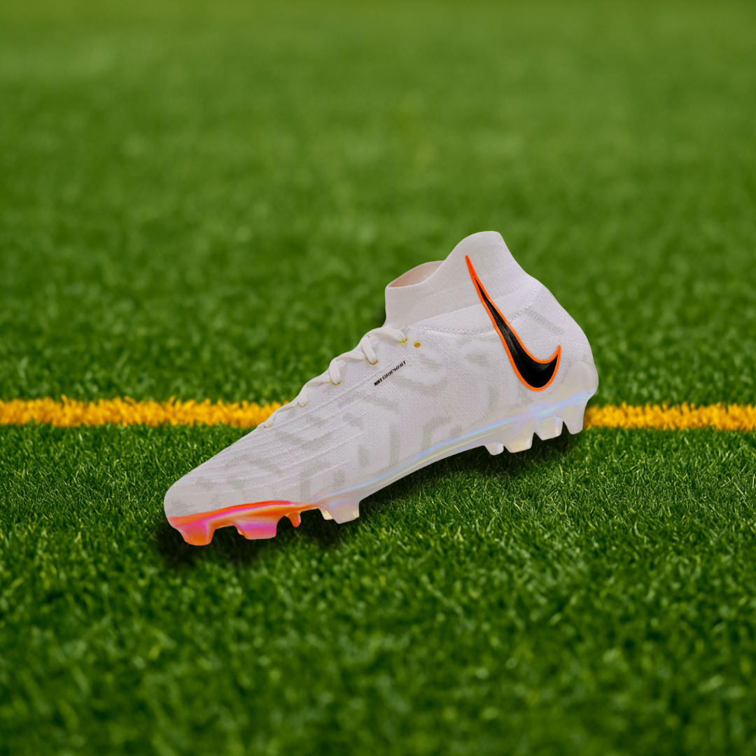 Nike Phantom Luna Elite FG