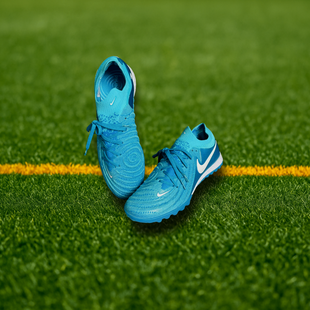 Nike Phantom GT2 Academy FlyEase TF