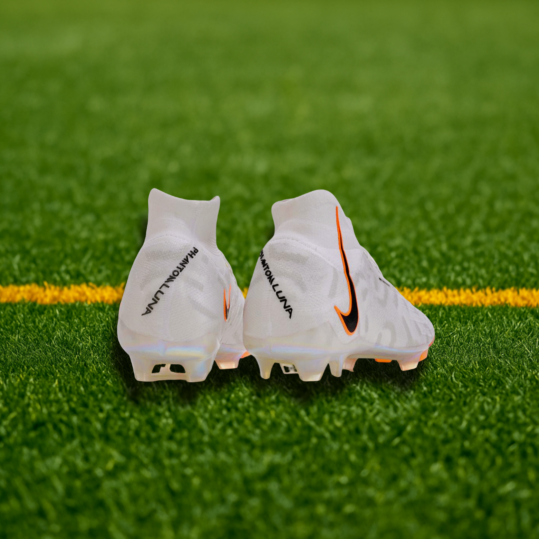 Nike Phantom Luna Elite FG