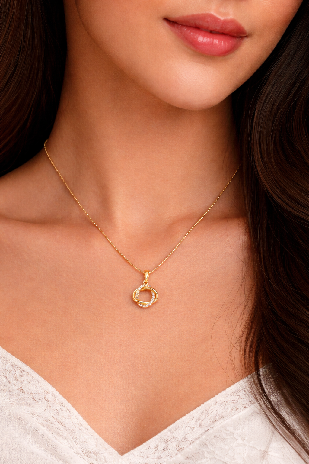 Round Shaped Loop Pendant Chain