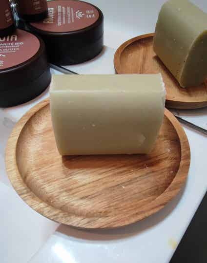Savon à l’argile verte naturelle | Peau grasse & imperfections