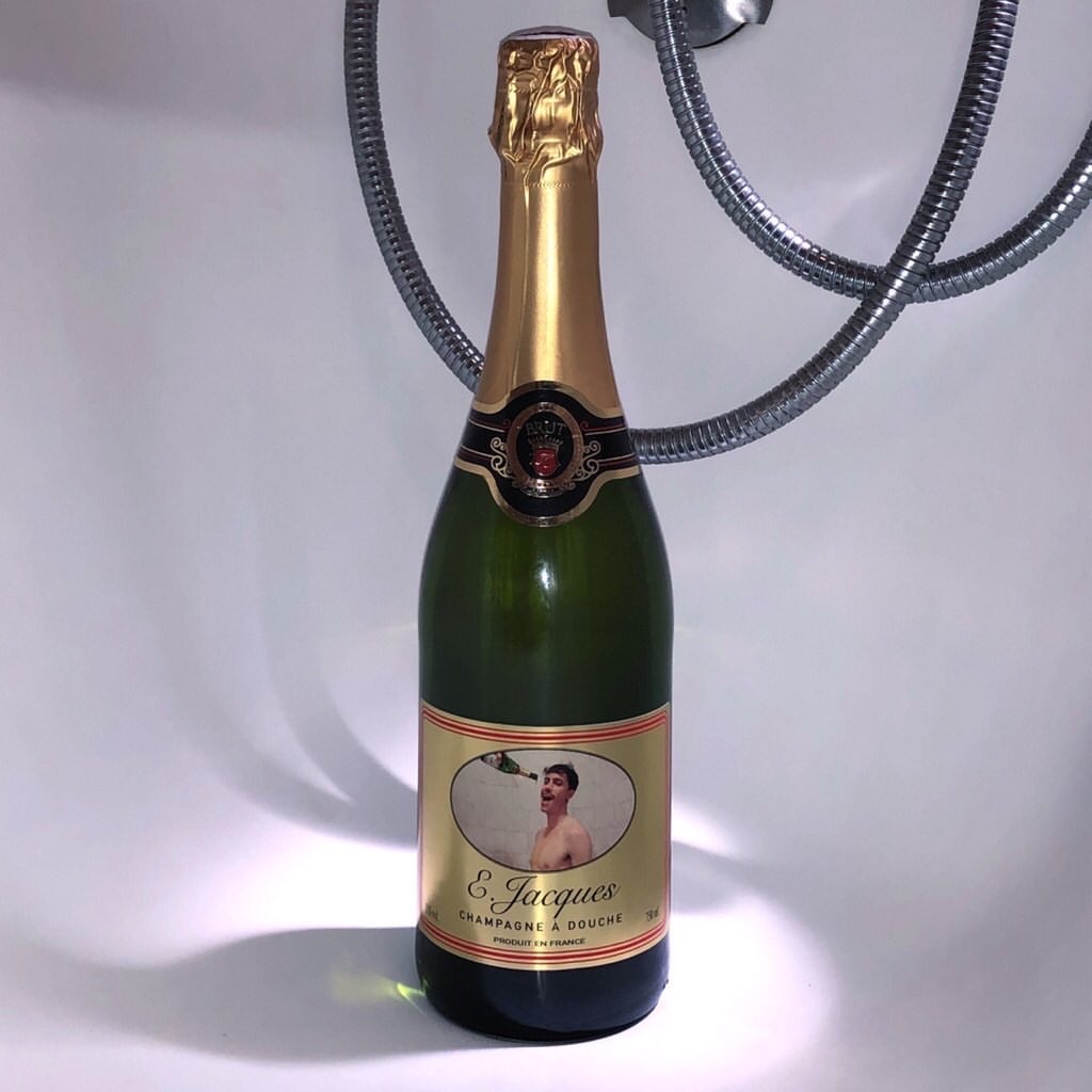 Champagne for shower - Champagne à douche