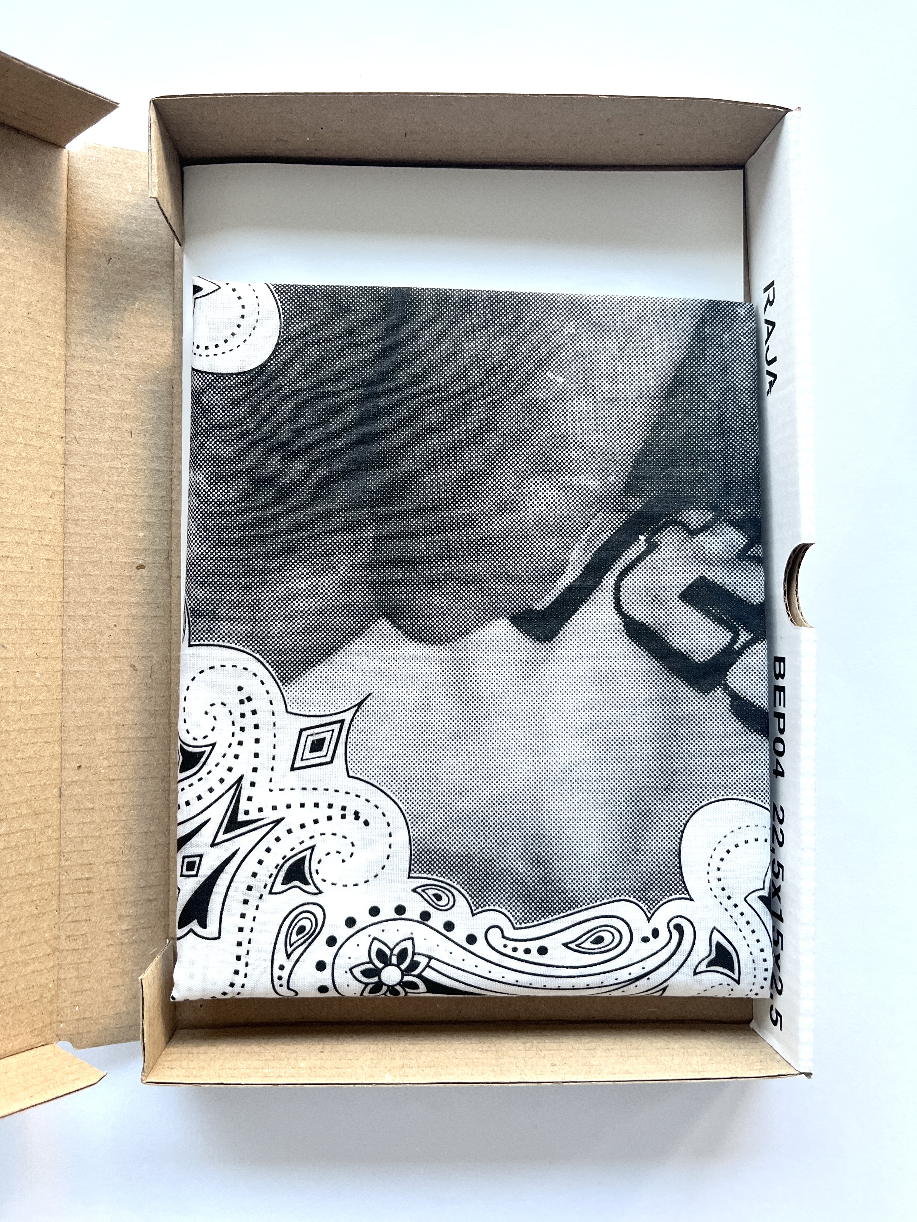 Box Peace is the message