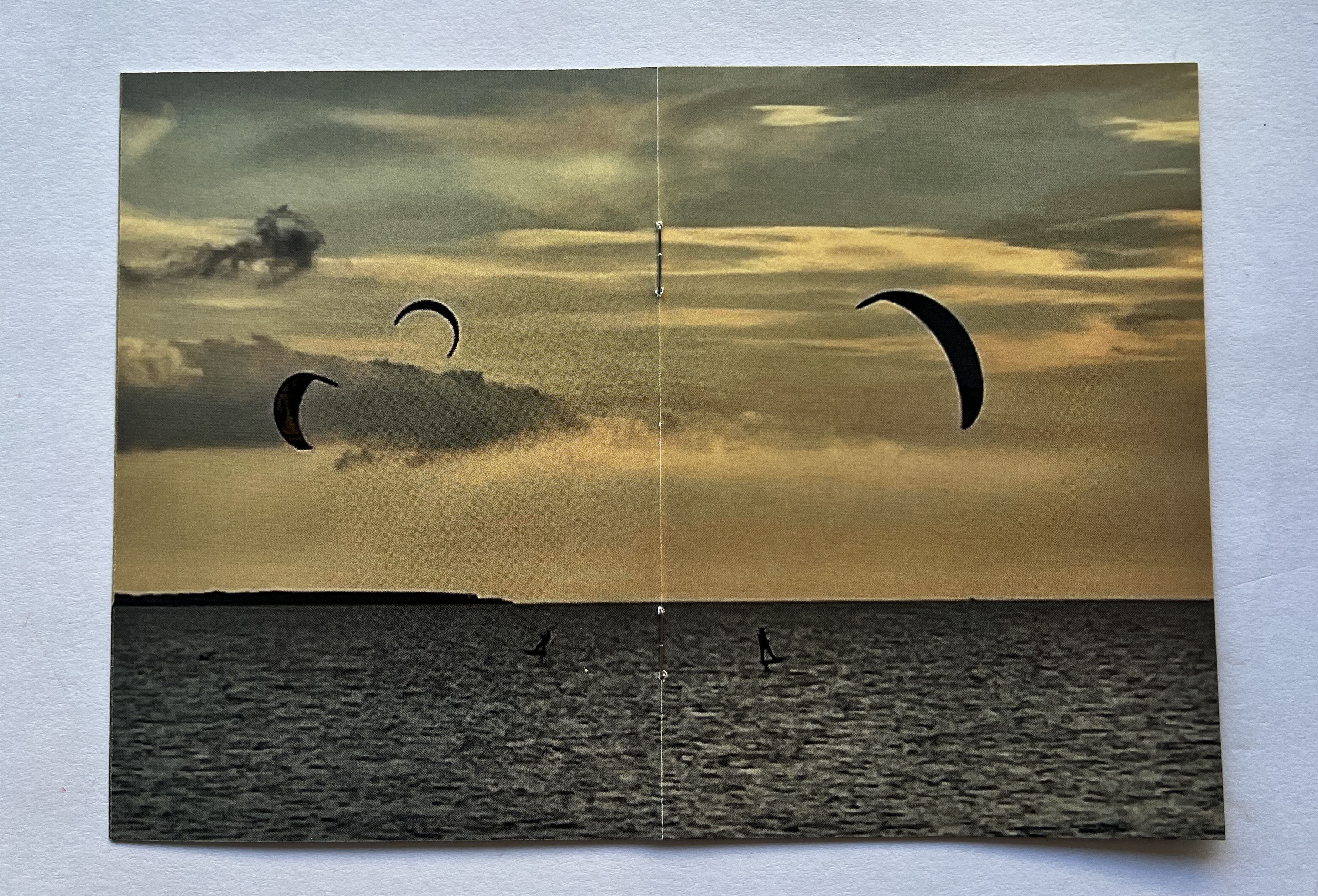 Zine untilted (kite surf, Formentera, Spain)
