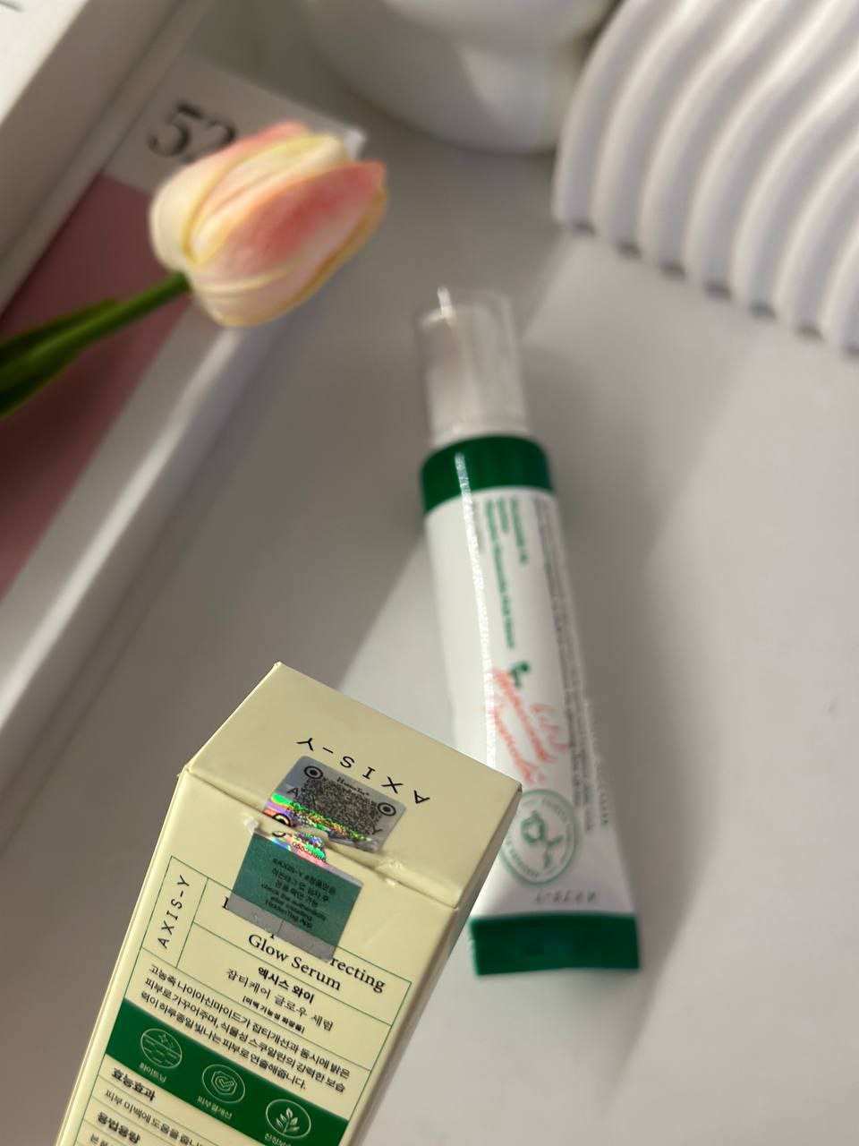 AXIS-Y Glow Serum