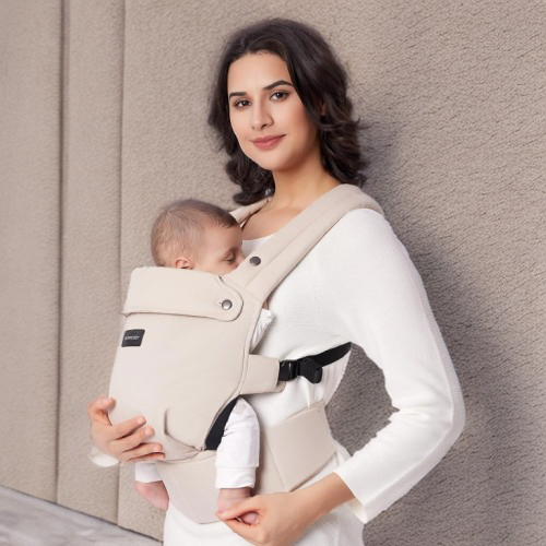 Cubs mom cozy baby carrier