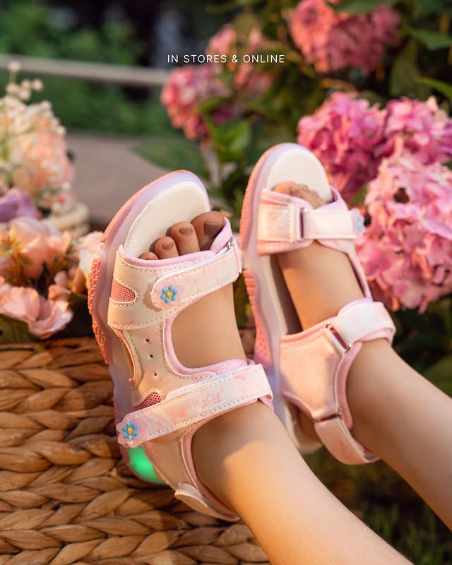 Children's Pink Sandals