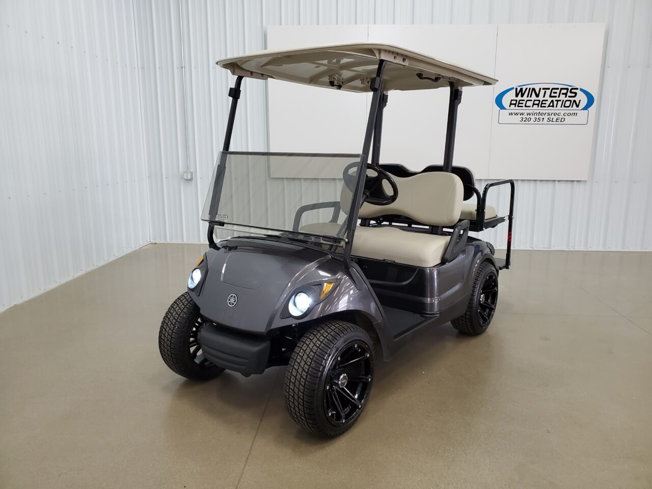 2018 Yamaha Grey Drive EFI 4 Passenger Golf Cart