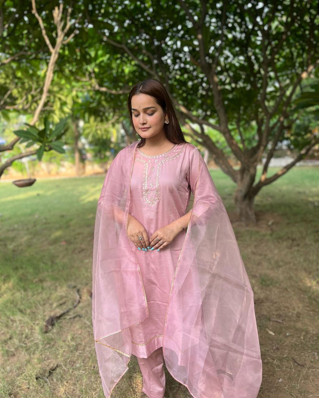 Elegant Pink Traditional Outfit