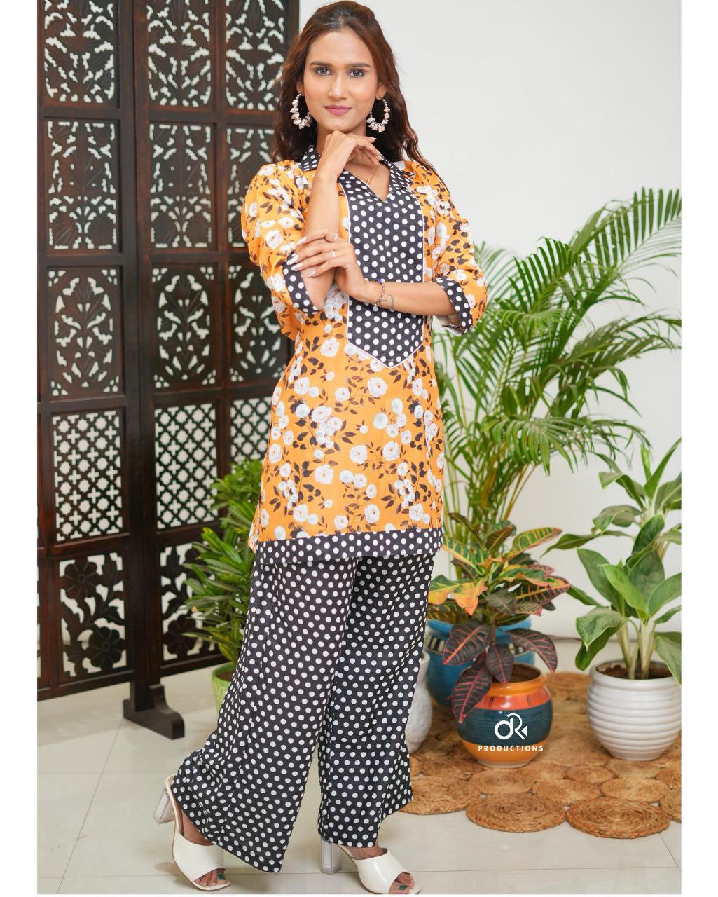 Floral Printed Two-Piece Suit