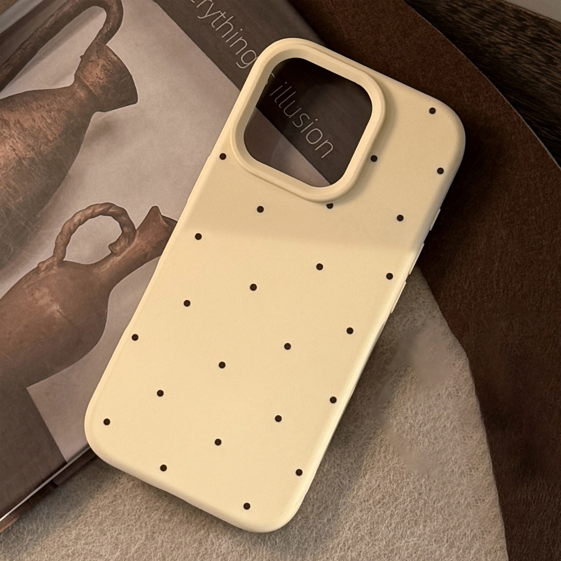 Polka Dot Coffee Phone Case for iPhone 13/14/15/16/17