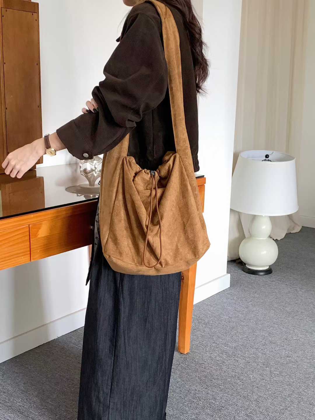  Large Capacity  Brown Suede  Shoulder Bag