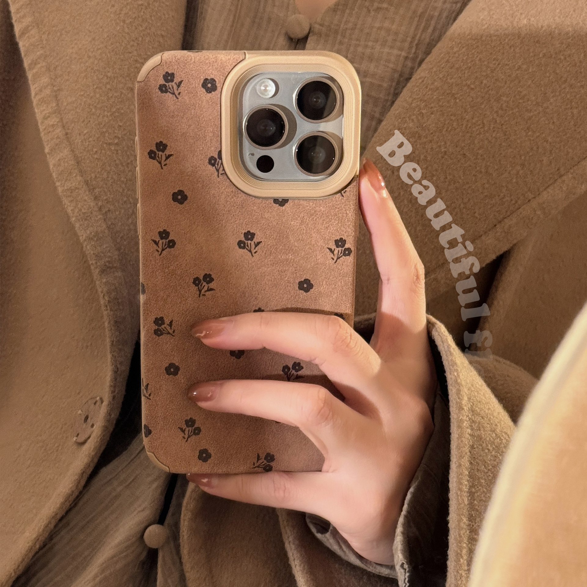 Chic Flora vegan leather phone case 