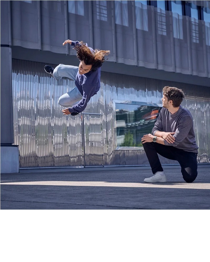 Victorinox Swiss Army Men's Watch שעון Journey 1884  241981 ויקטורינוקס שוויץ אוטומטי רצועת מתכת לוח שחור 43 מ”מ