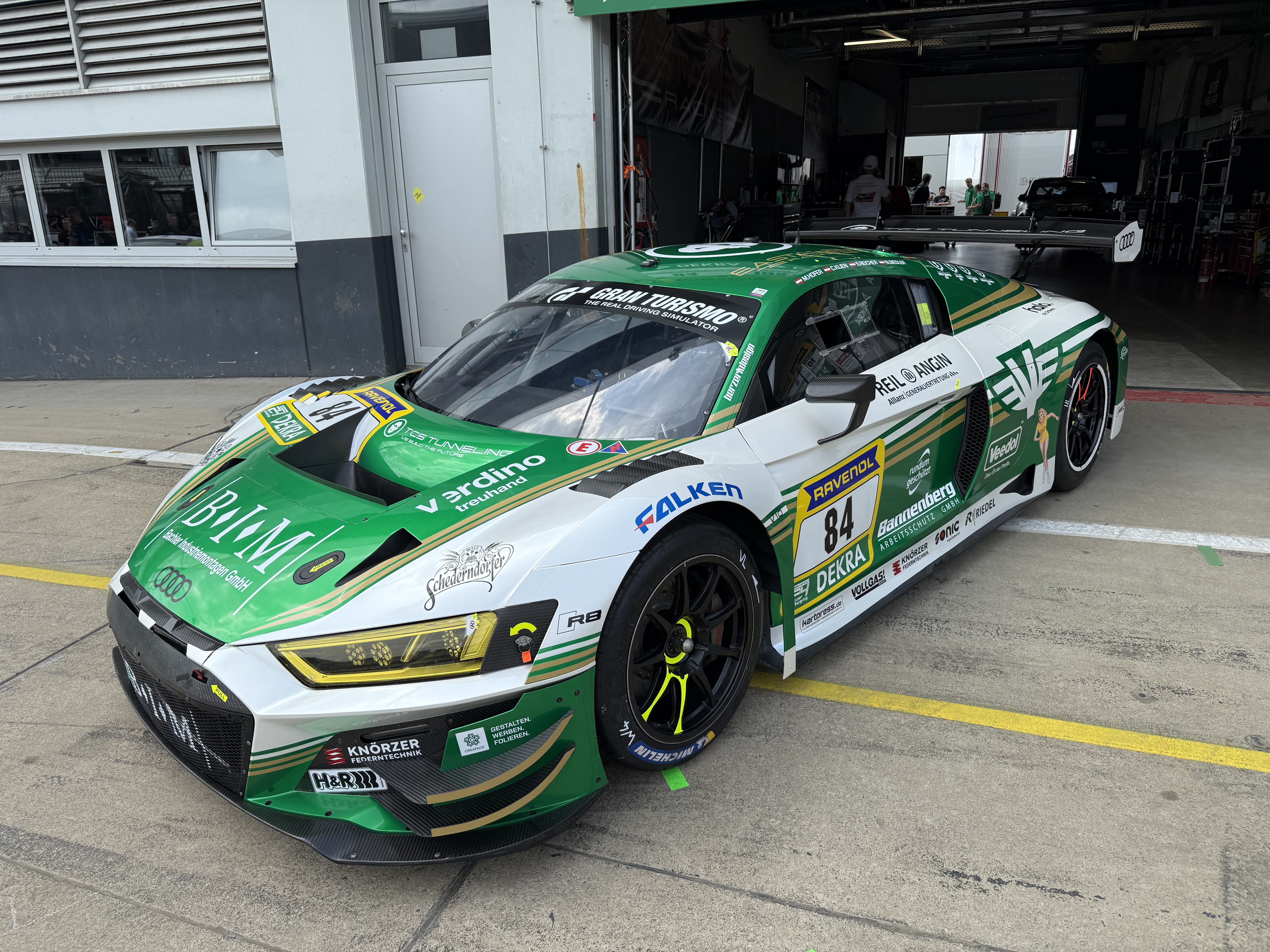 Audi R8 GT3 LMS Evo II - #84 - Eastalent Racing - 24H Nürburgring 2025 - (FF043)
