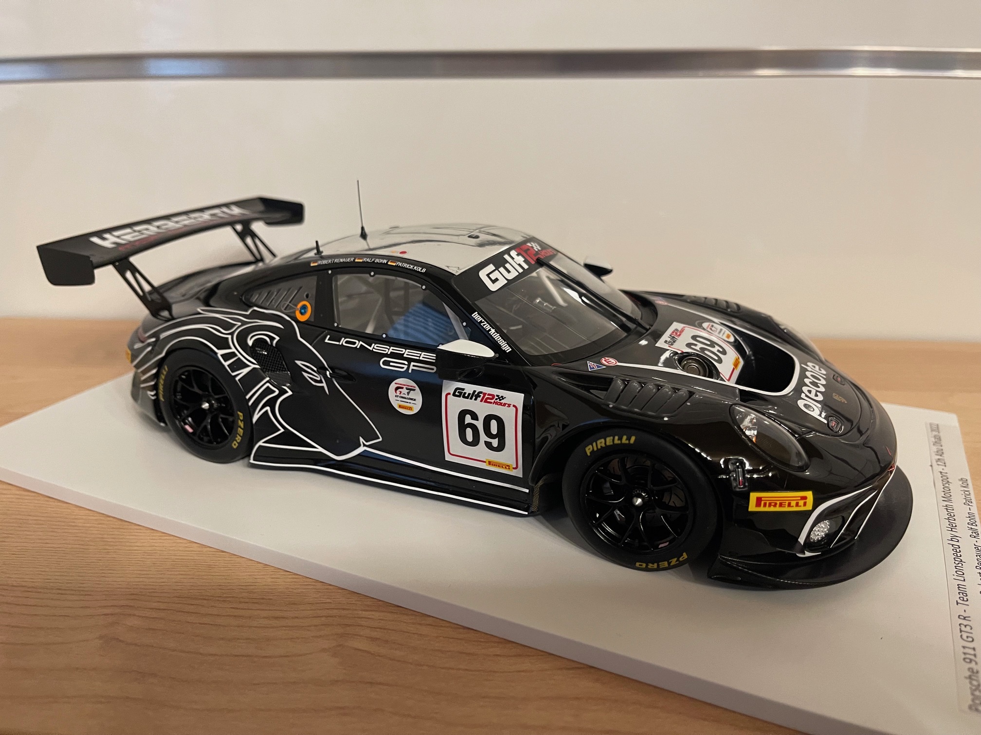 Porsche 911 GT3 R - #69 - Lionspeed GP by Herberth Motorsport - 12h Abu Dhabi 2022 - (FF023)