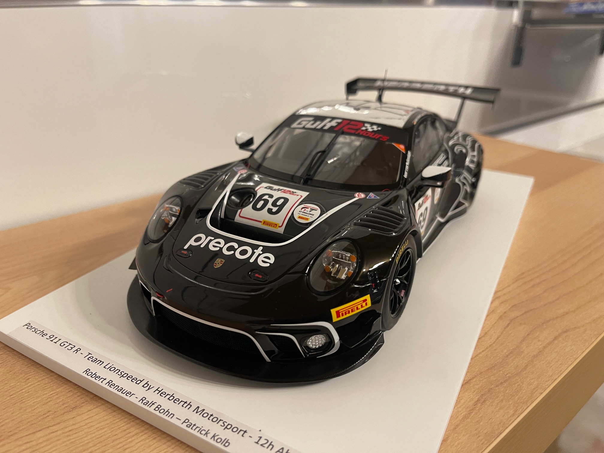 Porsche 911 GT3 R - #69 - Lionspeed GP by Herberth Motorsport - 12h Abu Dhabi 2022 - (FF023)
