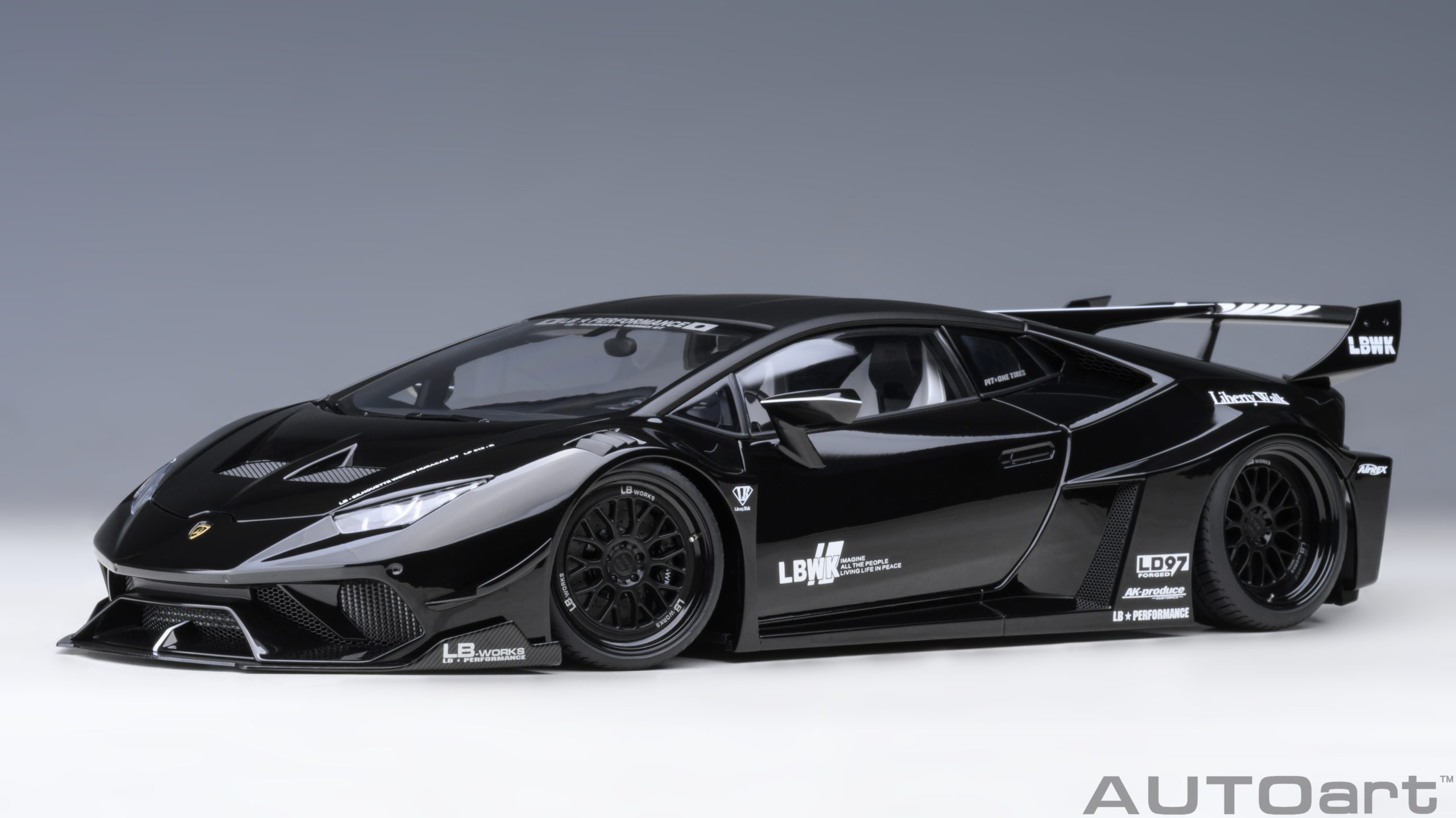LB Silhouette Lamborghini Huracan GT - Black - (79129)
