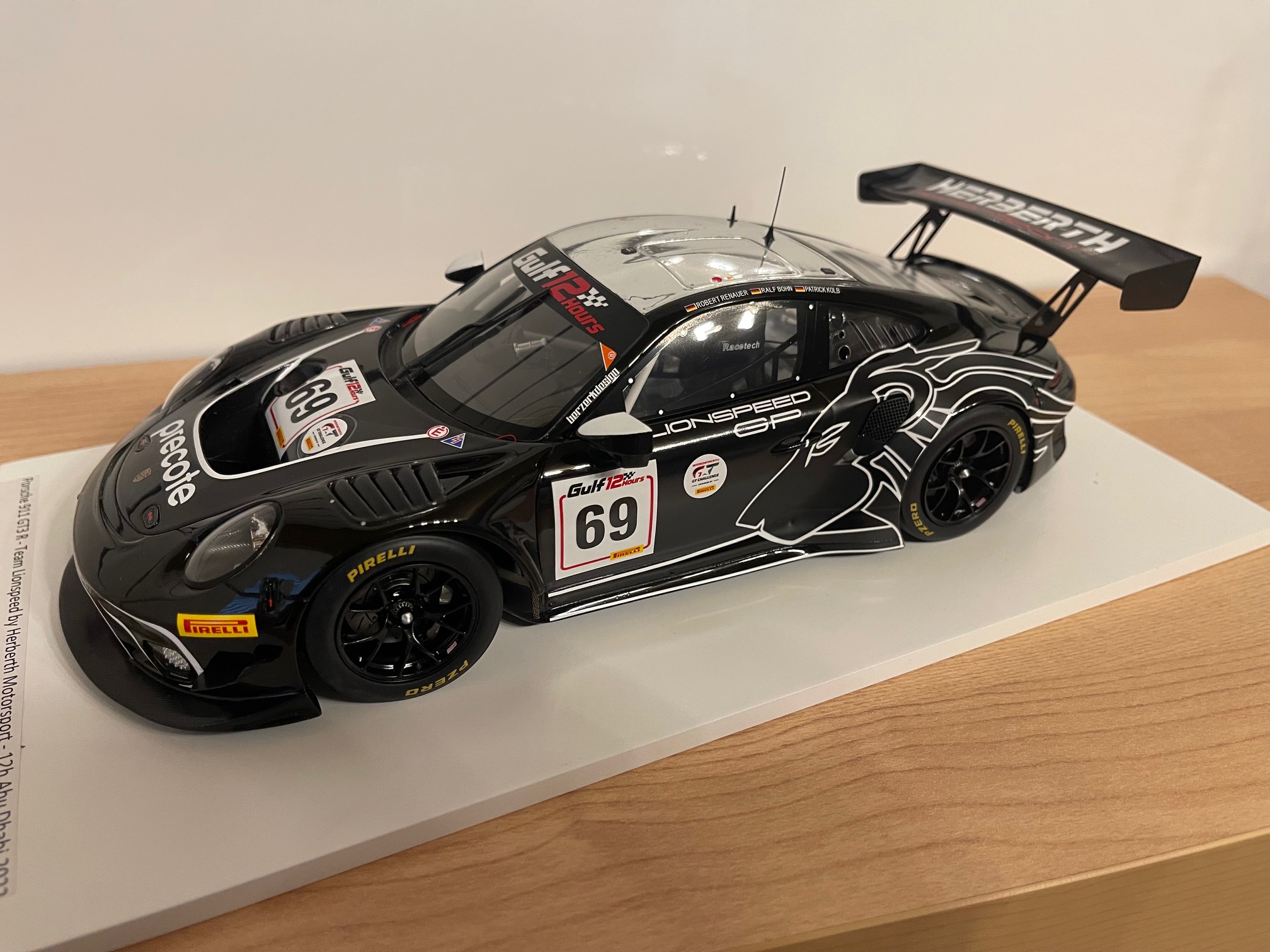 Porsche 911 GT3 R - #69 - Lionspeed GP by Herberth Motorsport - 12h Abu Dhabi 2022 - (FF023)