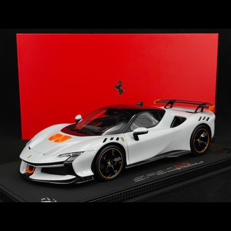 Ferrari SF90 XX Stradale - Bianco Artico - (P18237A)