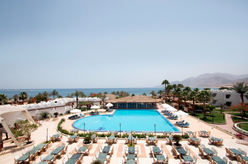 Luxury Hotel Advanced Open Water Course - half board