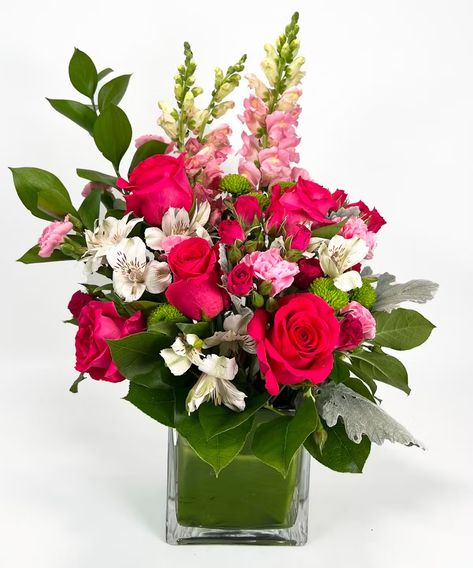 Elegant Mixed Flower Arrangement