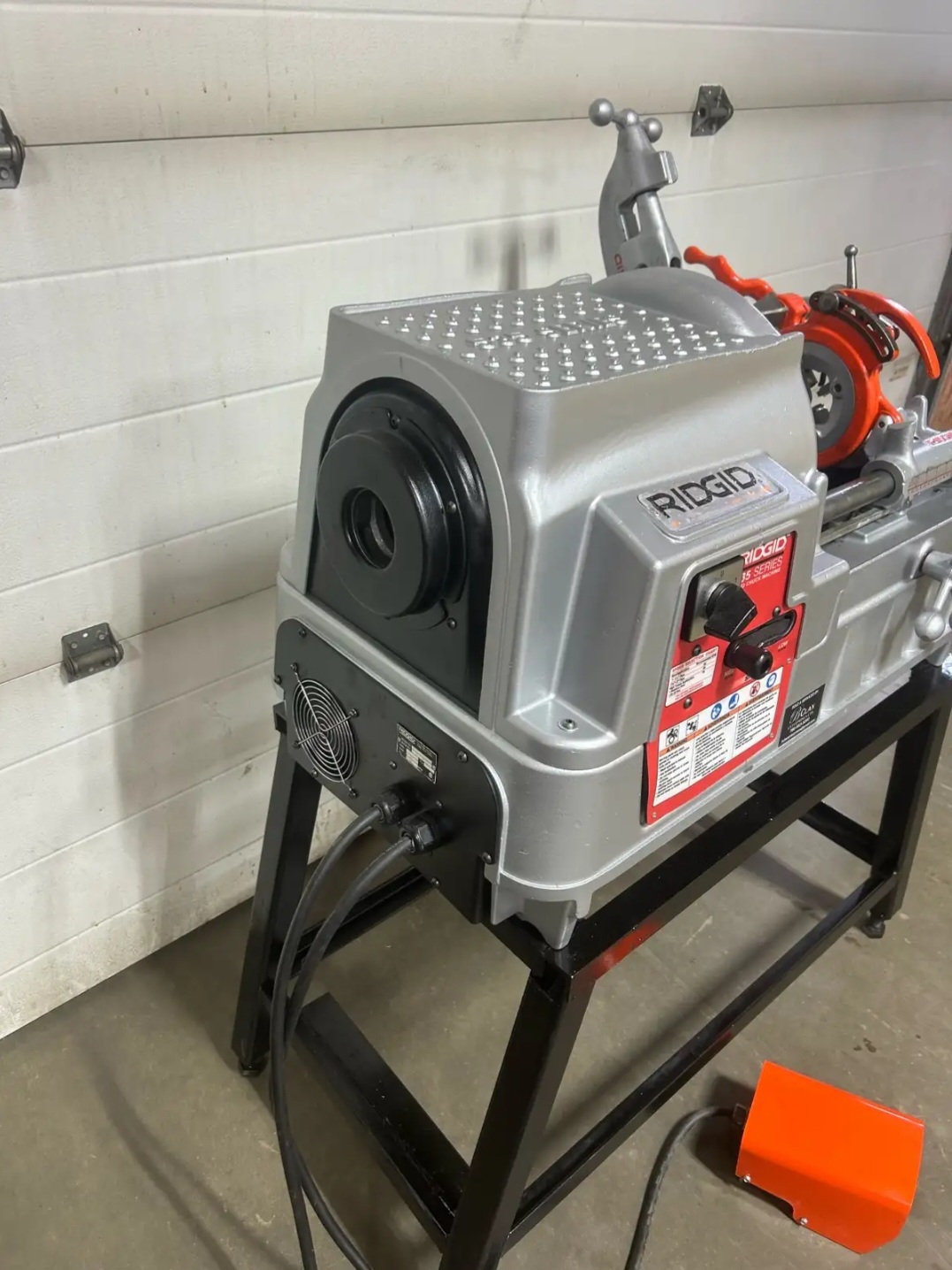 RIDGID 535a Power Pipe Threading Machine