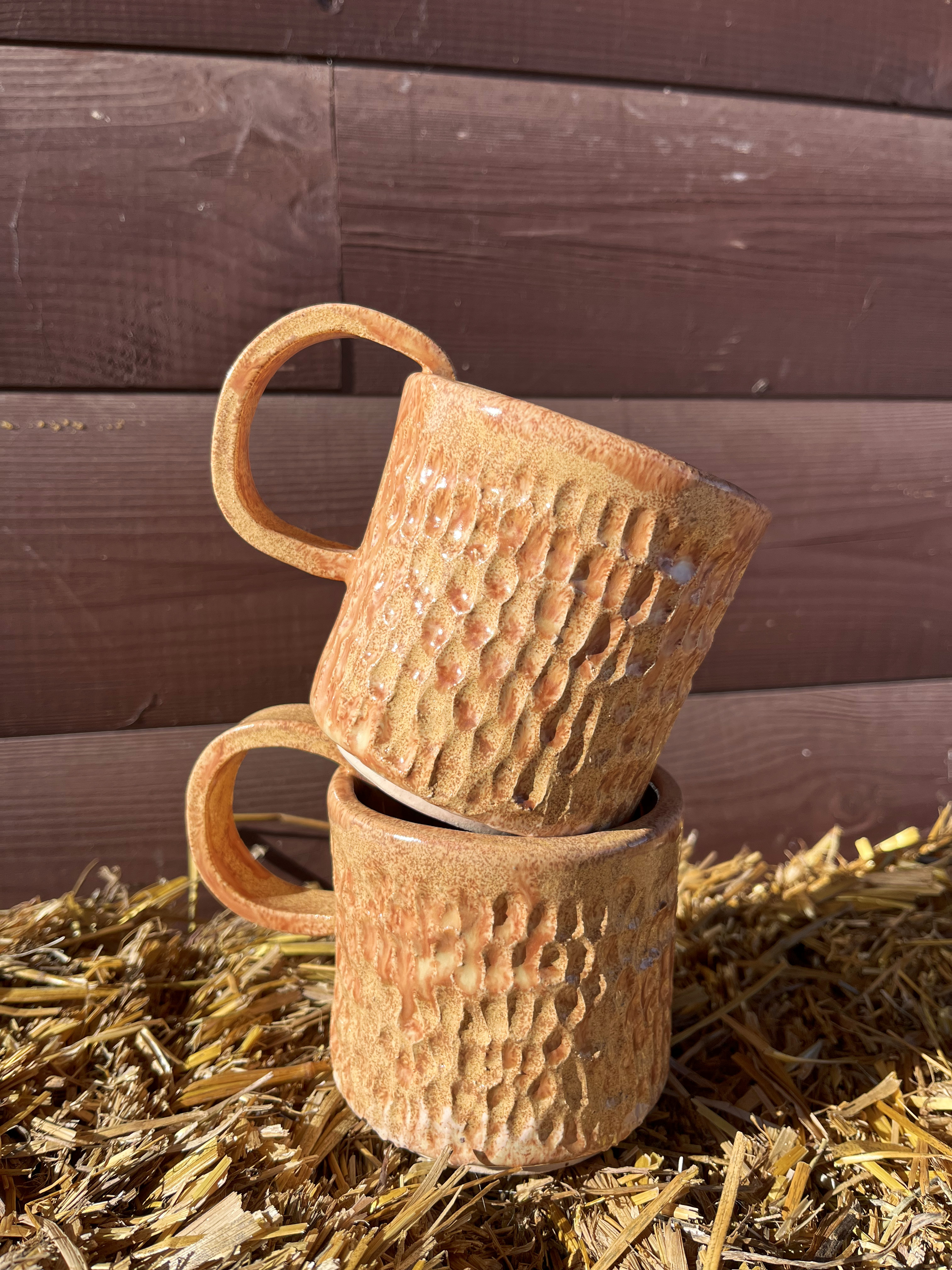 Terakotos keramikiniai puodeliai