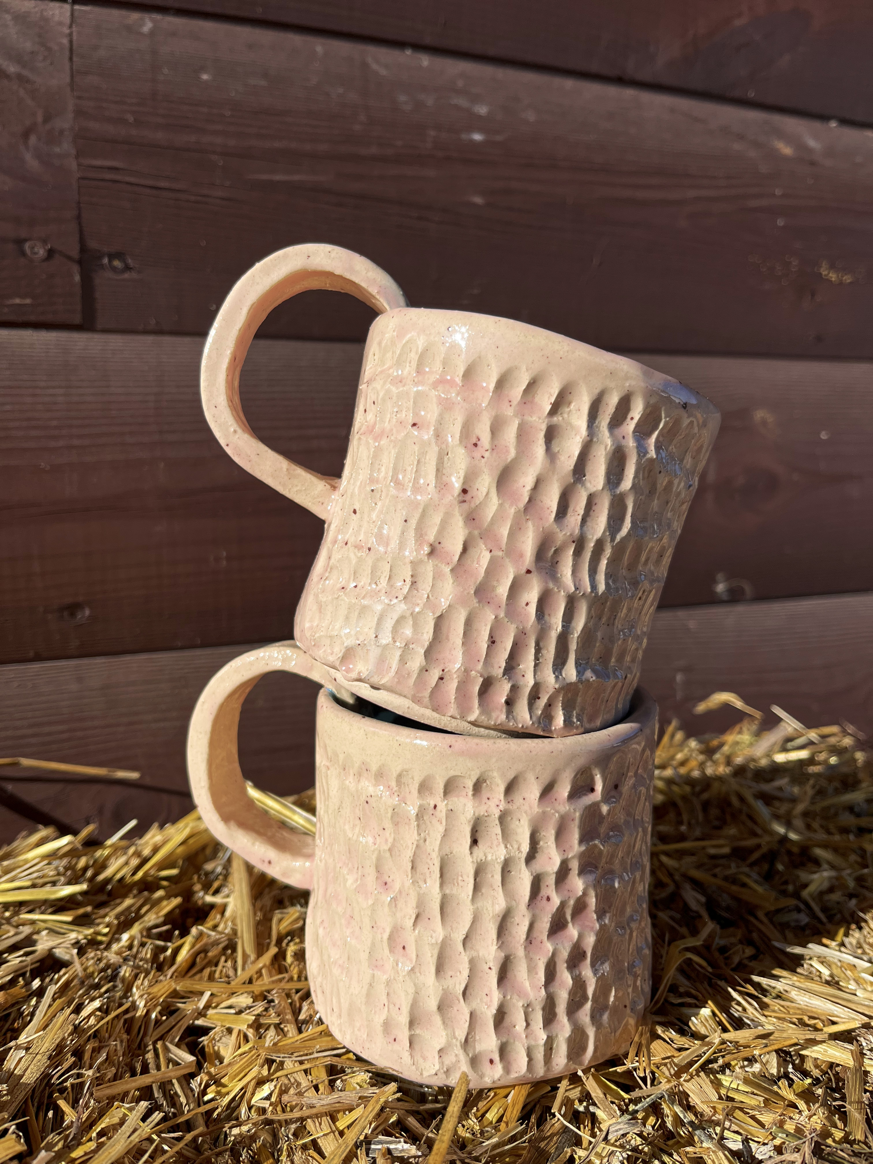  Pavasario keramikiniai puodeliai