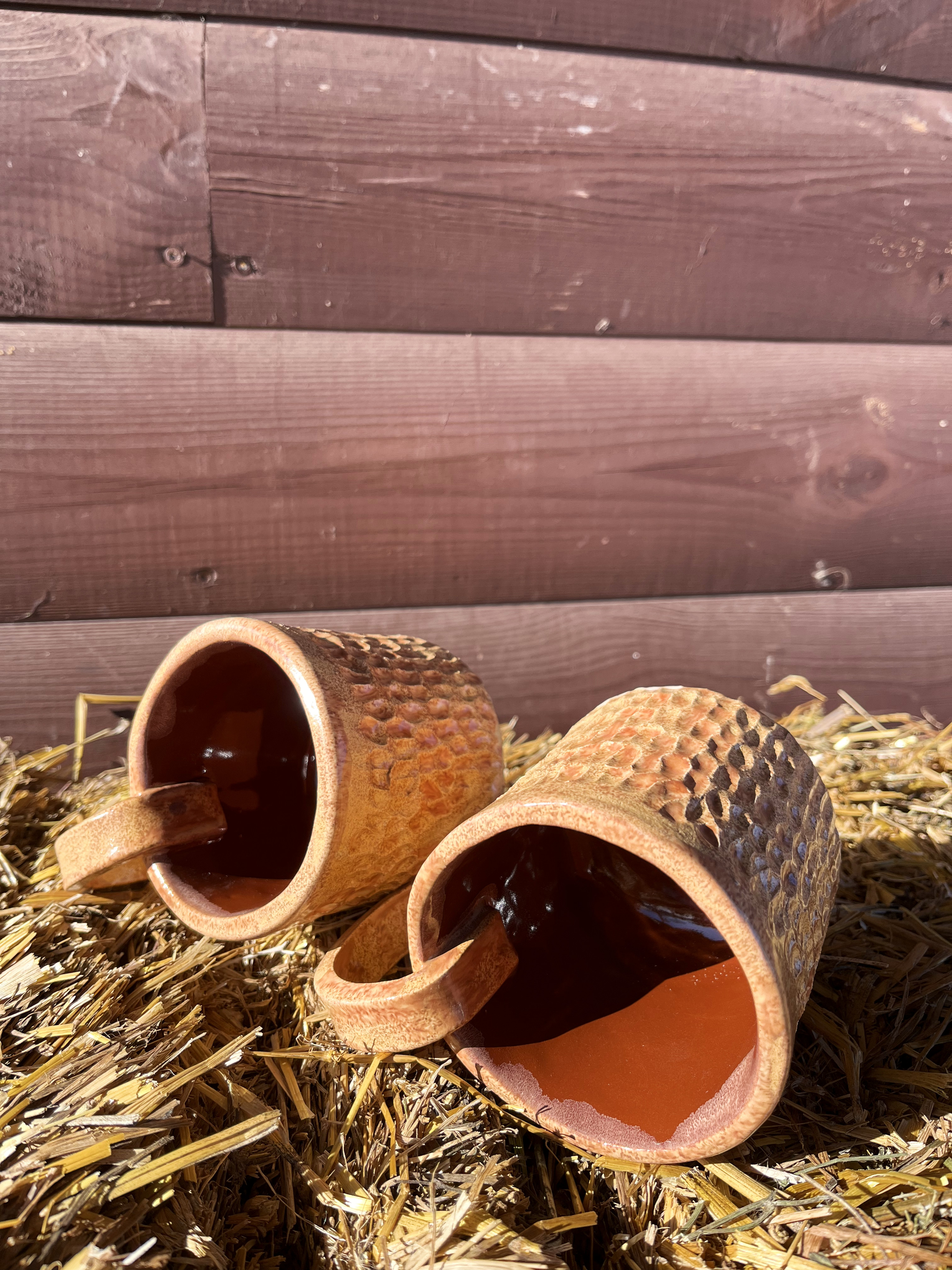 Terakotos keramikiniai puodeliai