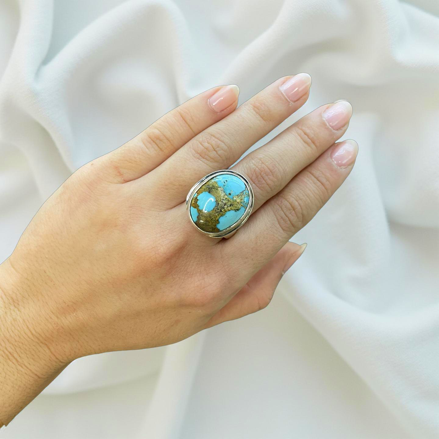 Turquoise silver ring