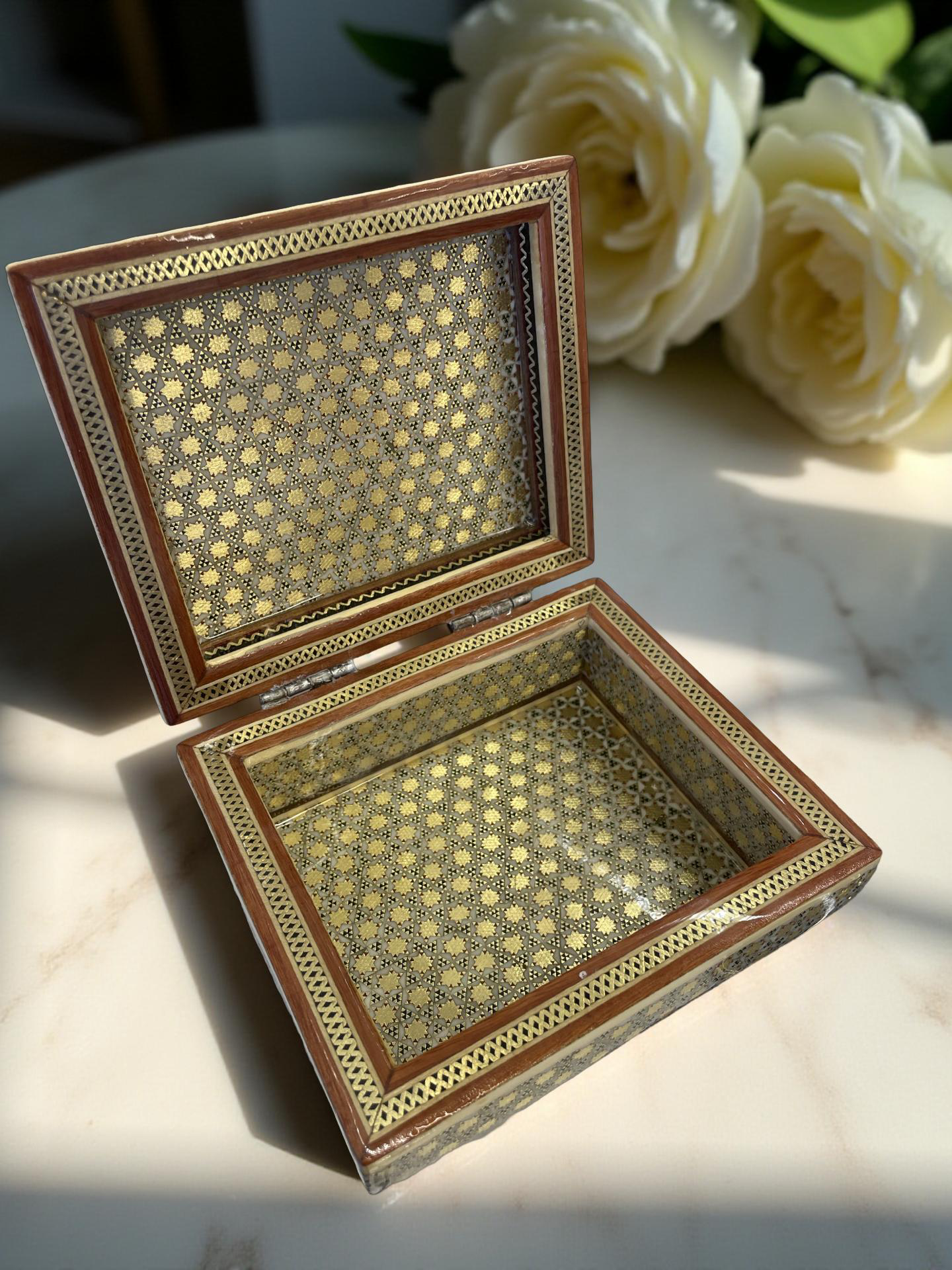 Hand-painted persian jewelry box