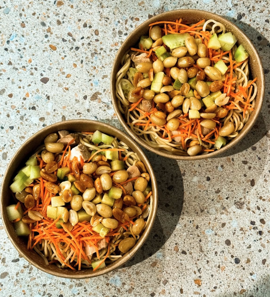 Mardi - Rôti de porc, purée de pois cassé, champignons poêlés et jus de viande