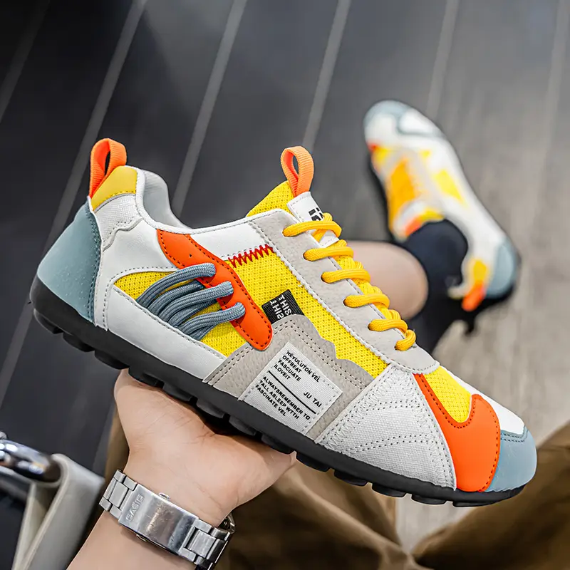 Baskets de sport multicolores