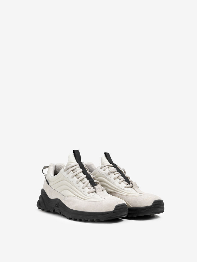 Sneaker urbaine homme d'inspiration trail