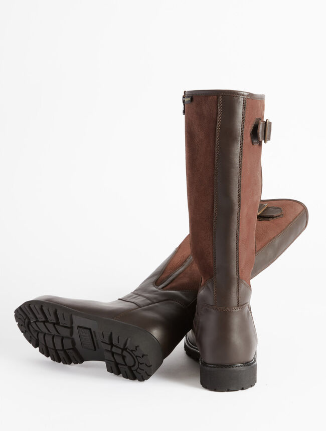 La botte d'expert pour les longues marches : cuir, Gore-Tex et fourrée