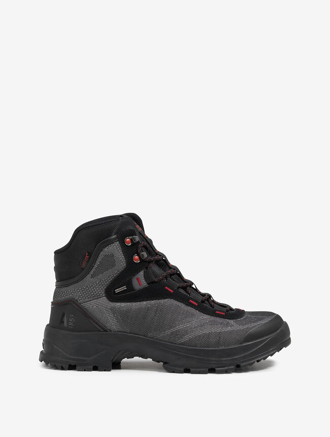 La chaussure de marche pour homme, montante et innovante en Matryx®