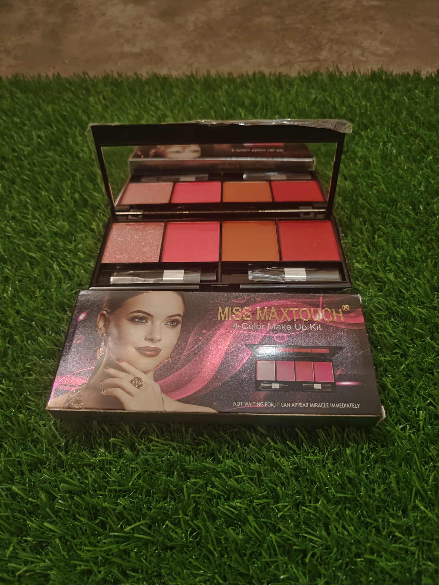 Miss Maxtouh 7 Colors Make-Up Kit