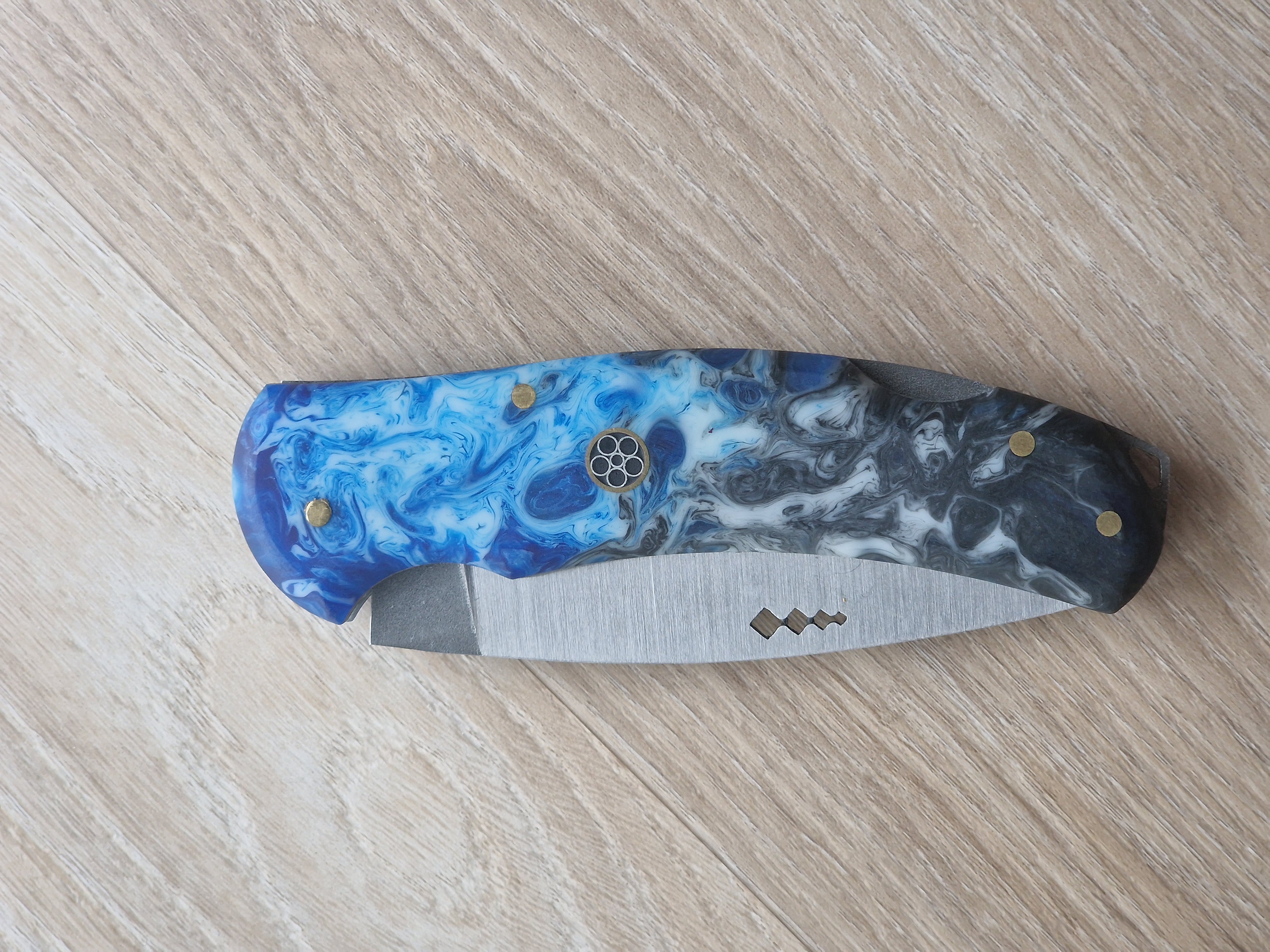 Handmade Pocket Knife with Epoxy Handle & 4116 Steel (21 cm)