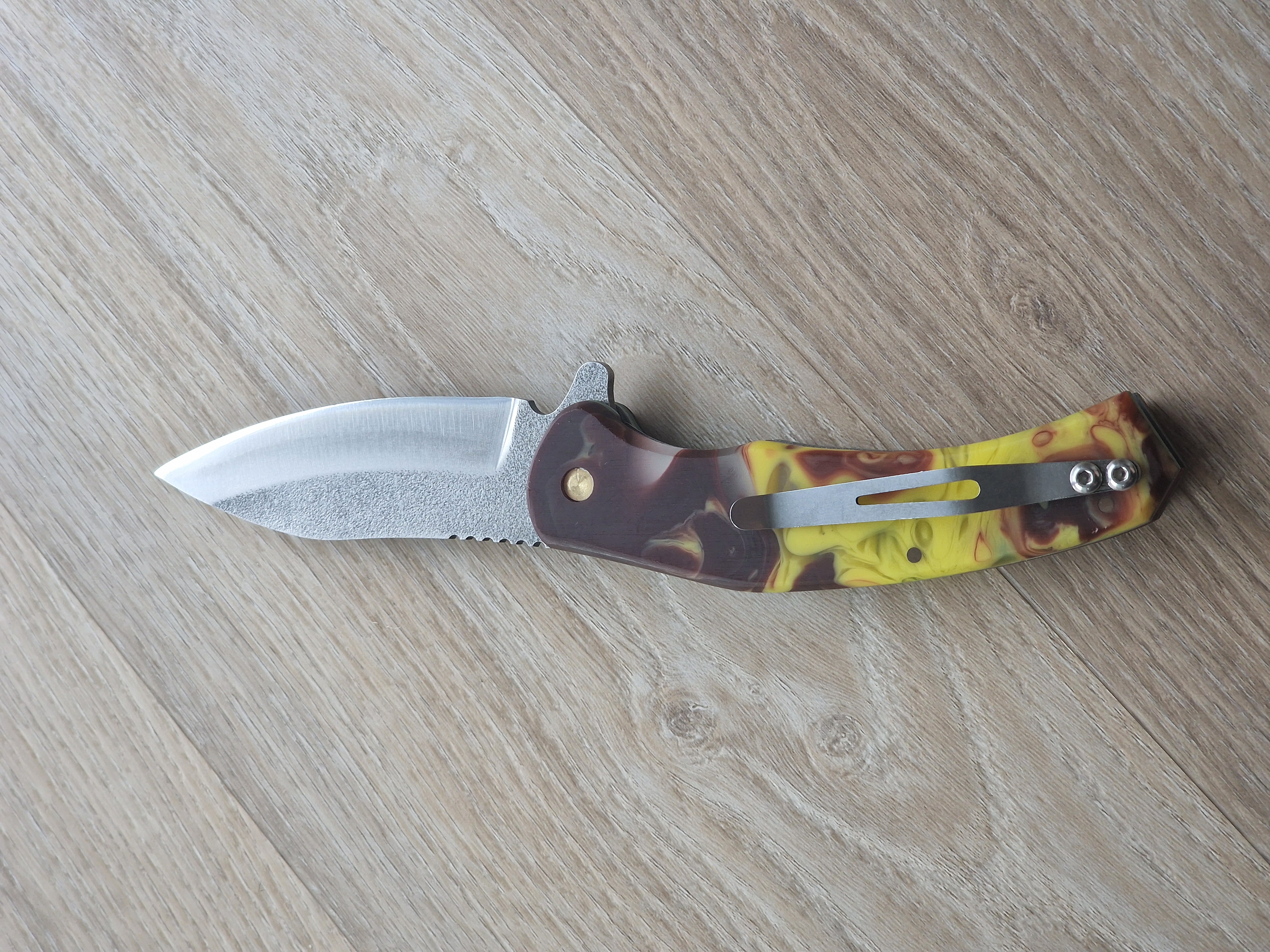 Böhler D2 Pocket Knife with Epoxy Handle Yellow-Brown