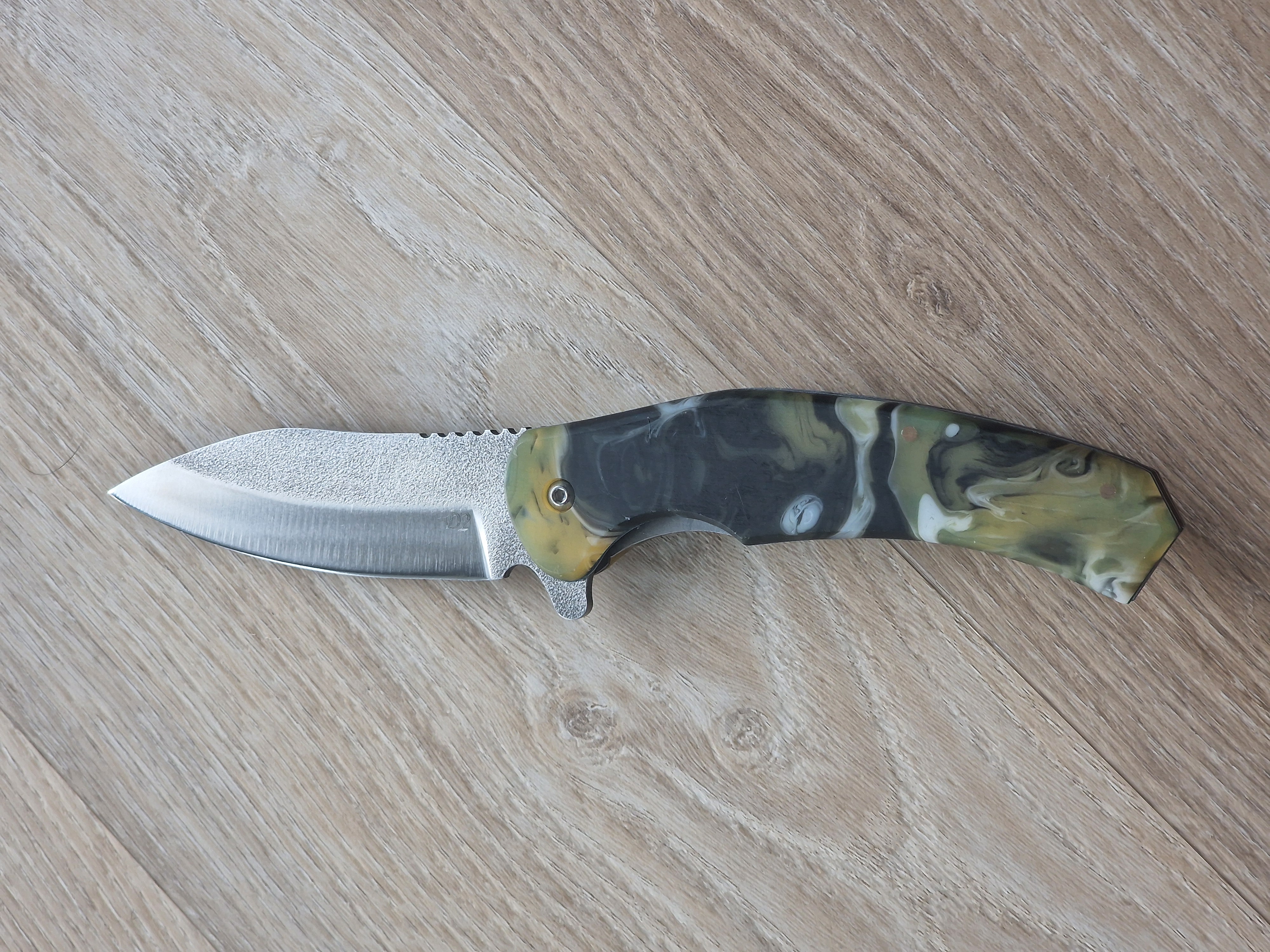 Böhler D2 Pocket Knife with Epoxy Handle Black-Green