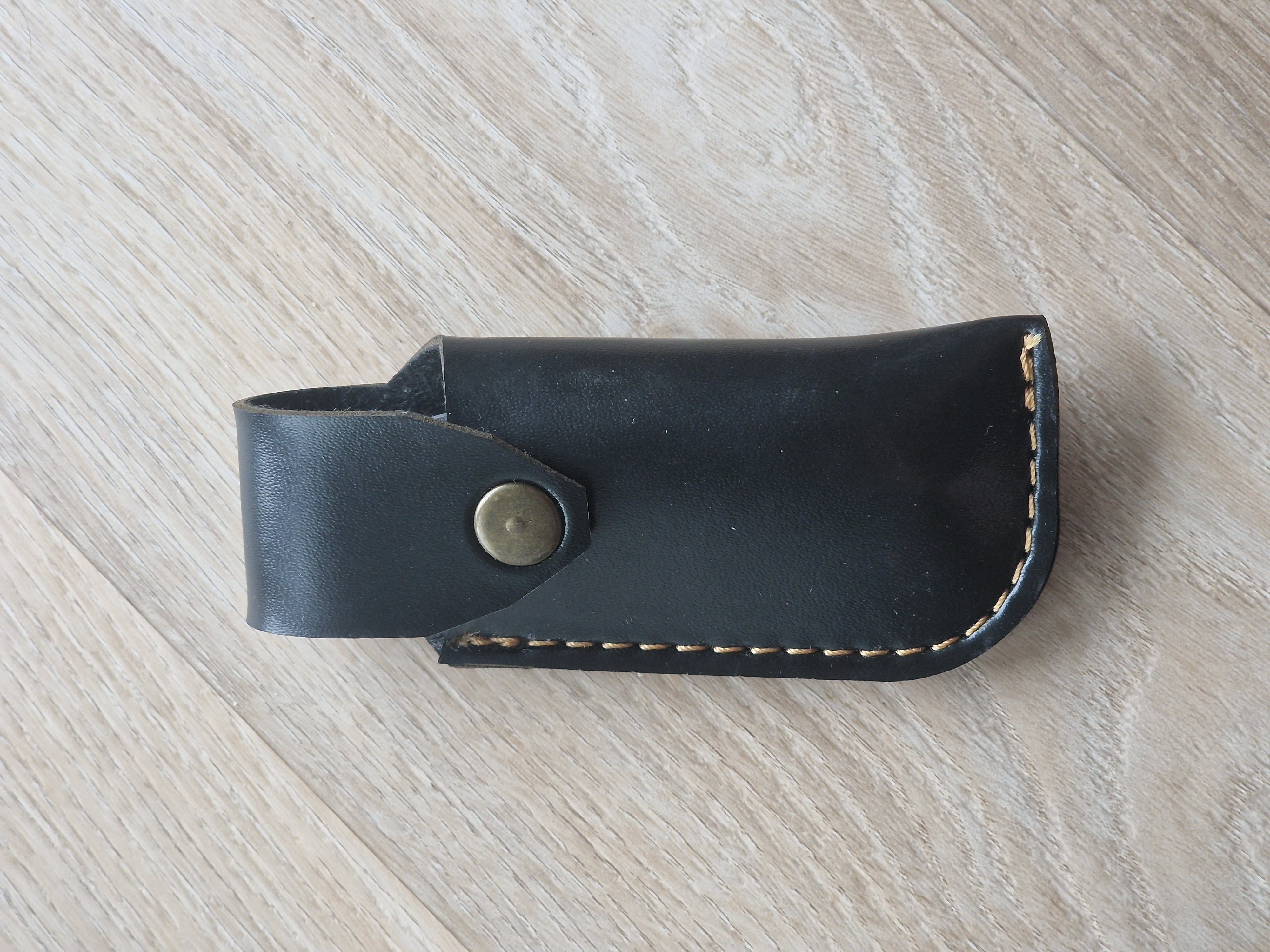 Handmade Pocket Knife with N690 Steel & Mosaic Pin (15 cm)