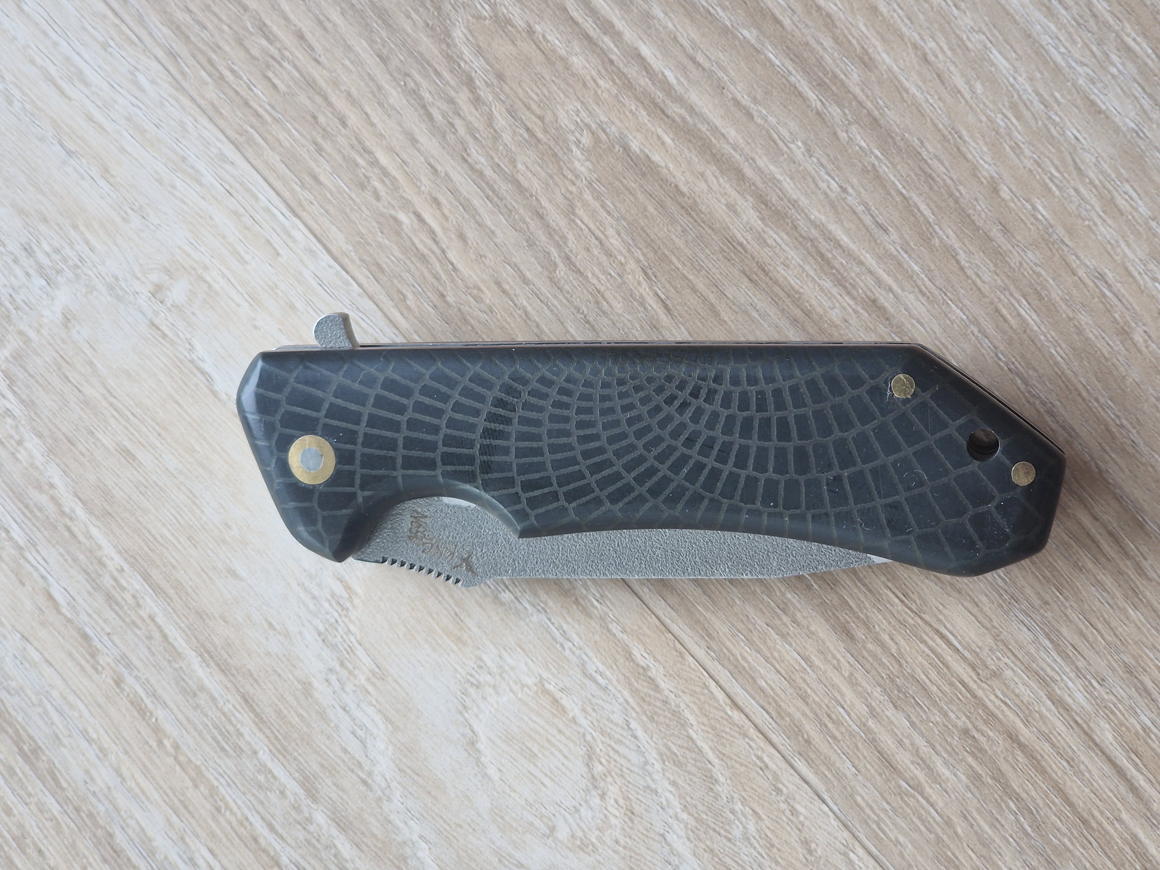 Böhler N690 EDC Pocket Knife with Green Composite Handle (20 cm)