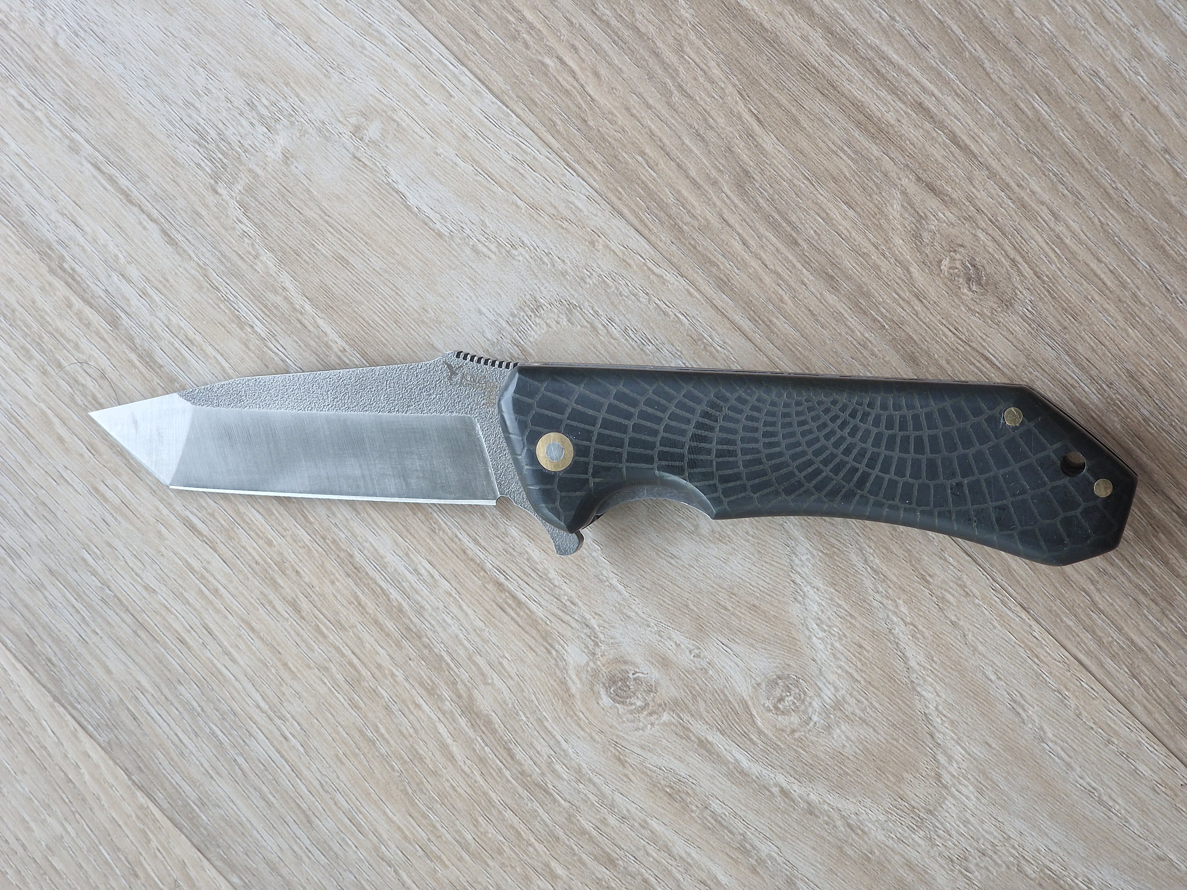 Böhler N690 EDC Pocket Knife with Green Composite Handle (20 cm)