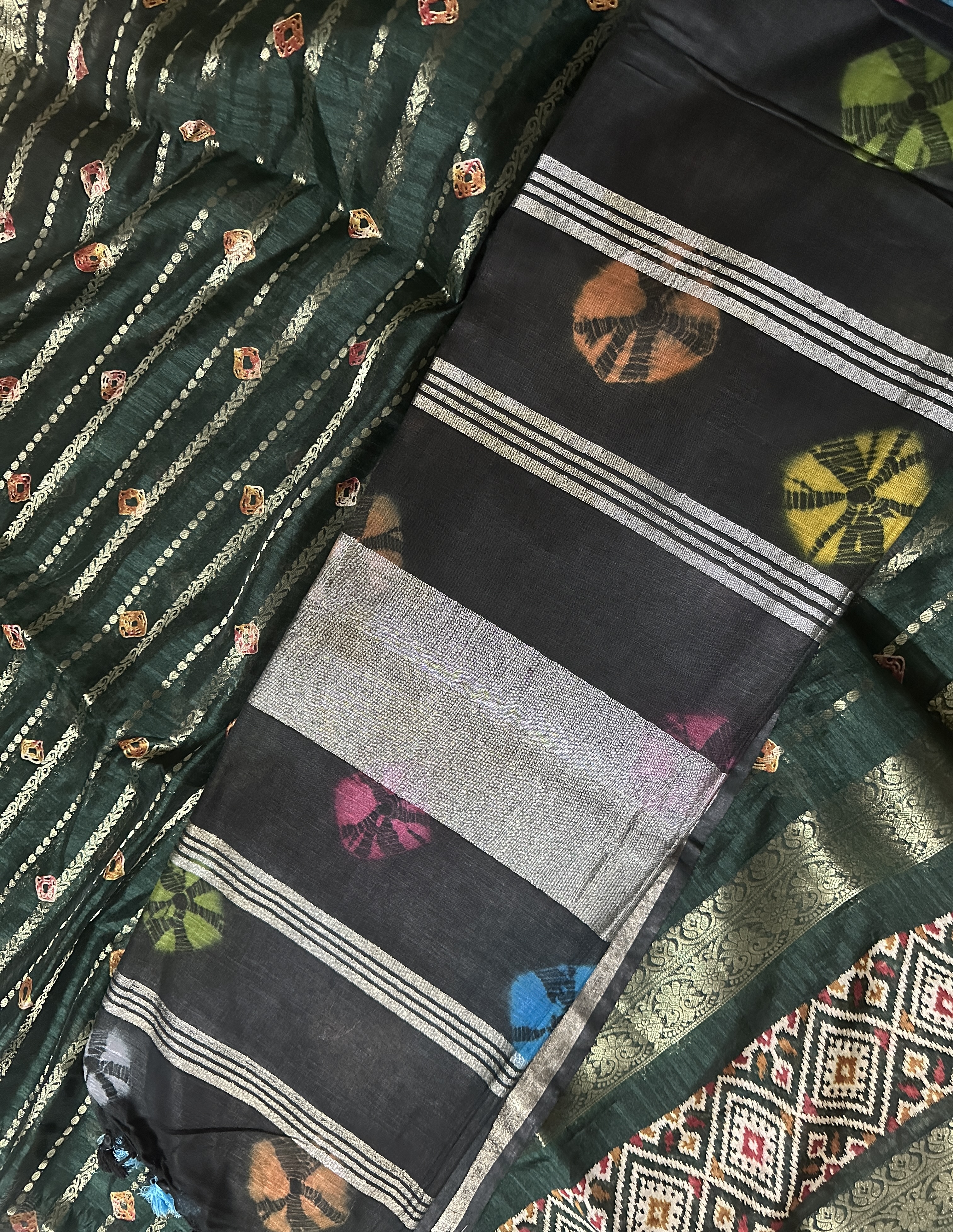 Handloom Silk-Cotton Shibori printed Saree
