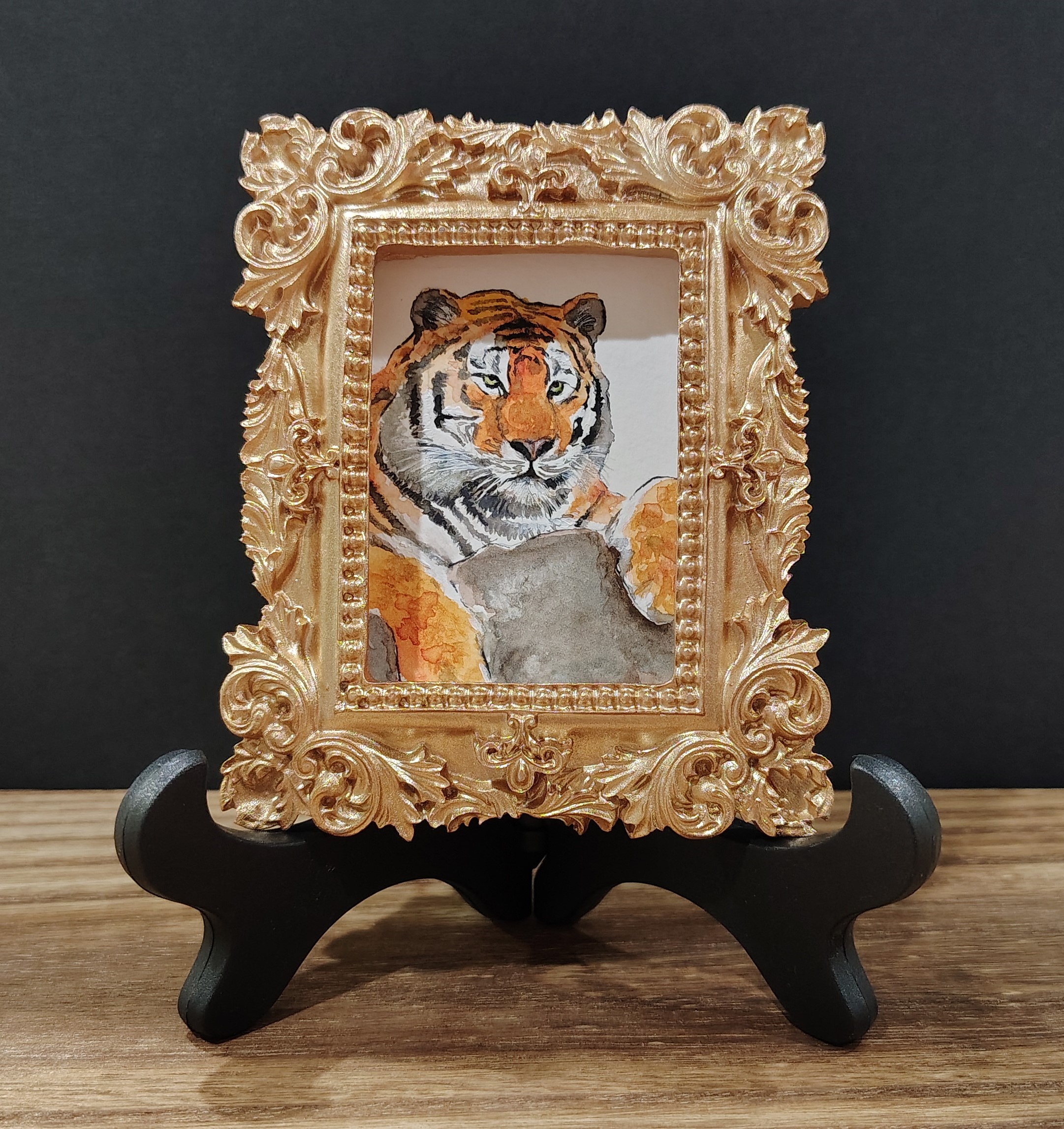 Hand-painted Tiger Portrait in Ornate Golden Frame