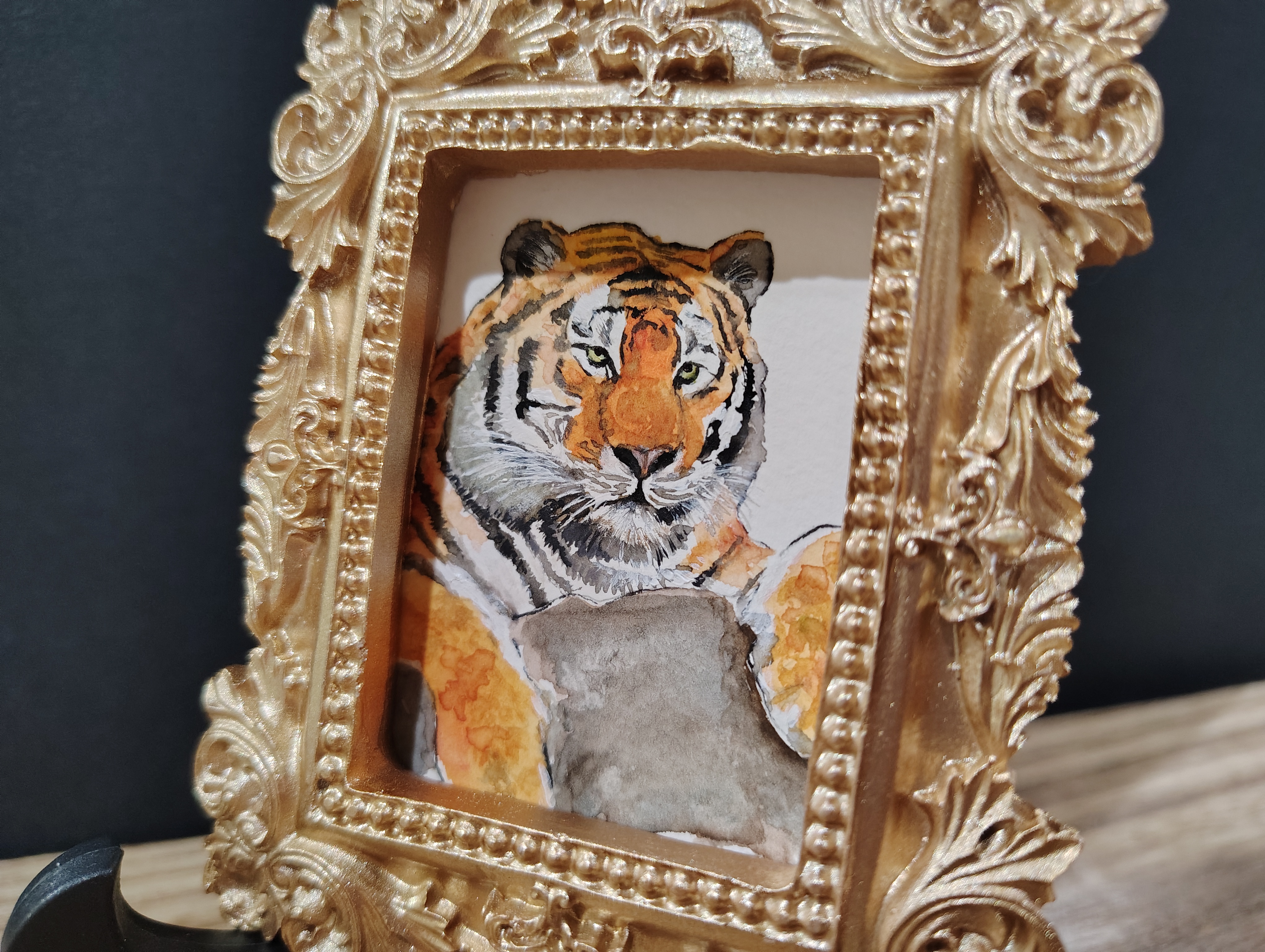 Hand-painted Tiger Portrait in Ornate Golden Frame
