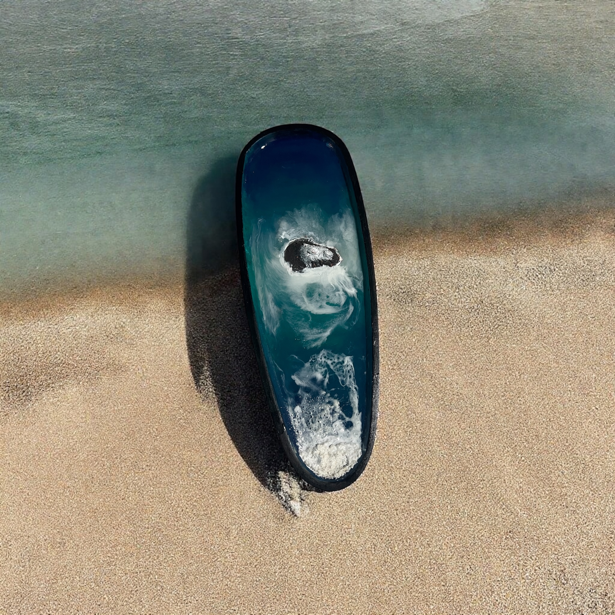 Bandeja de madera nativa con diseño marino 🌊🏔️