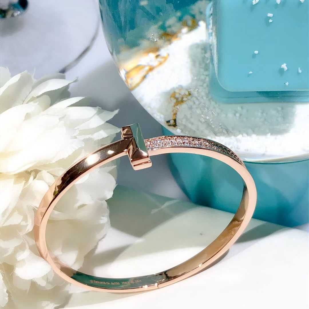 Bracelet Femme en Acier – Style Tiffany